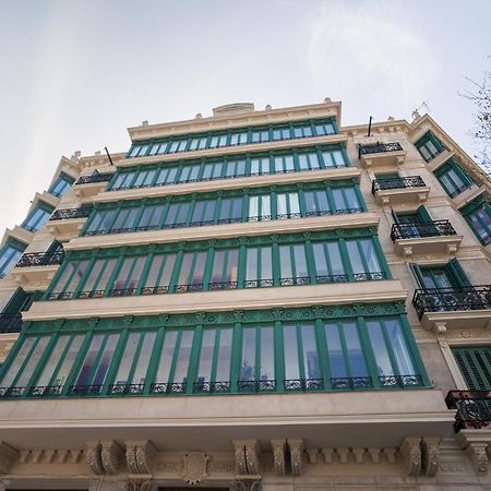 Art House Granvia Apartment Барселона Екстериор снимка