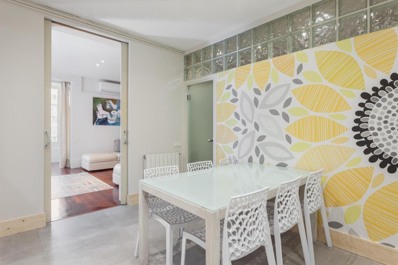 Art House Granvia Apartment Барселона Екстериор снимка