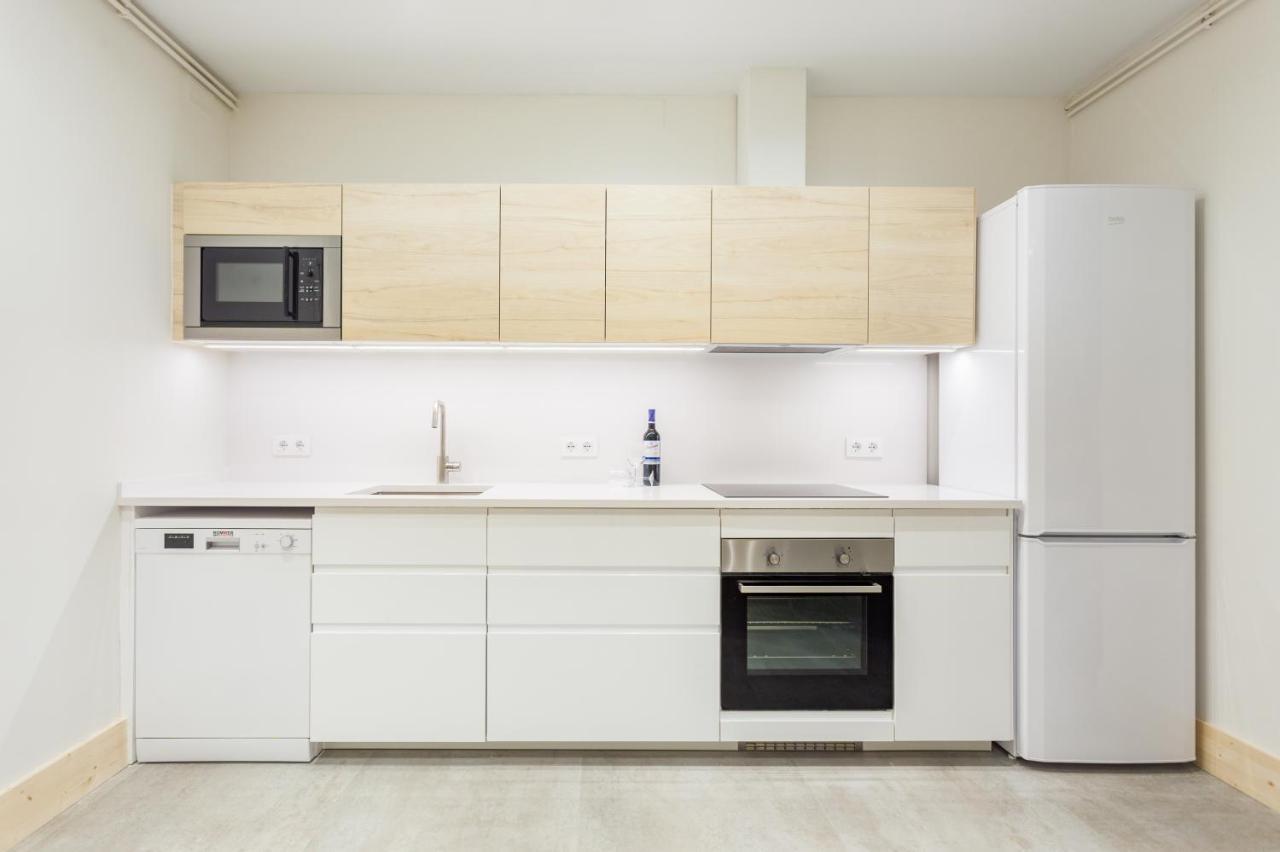 Art House Granvia Apartment Барселона Екстериор снимка